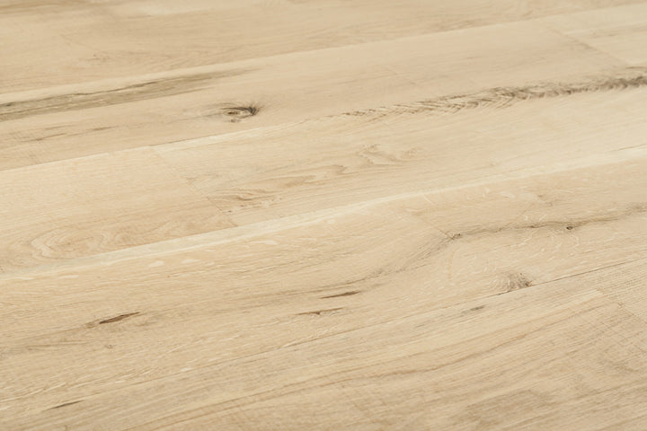Live Sawn Solid White Oak Unfinished Hardwood Flooring — 8"