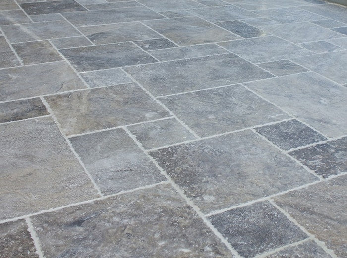 Antique Pattern Travertine Flooring Tiles 2