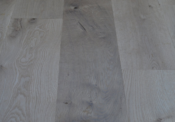 Live Sawn Solid White Oak Unfinished Hardwood Flooring 4