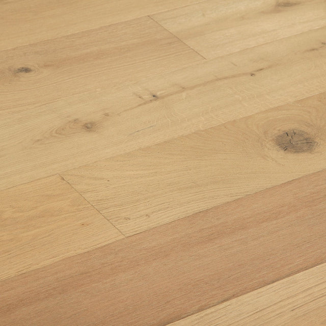 Solis European French Oak Engineered Hardwood Flooring in Sandy Blond