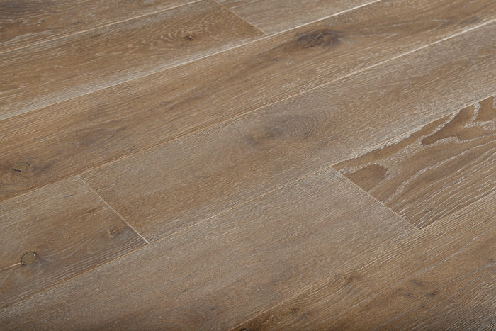 Artisan Brushed Oak Engineered Hardwood Flooring 3