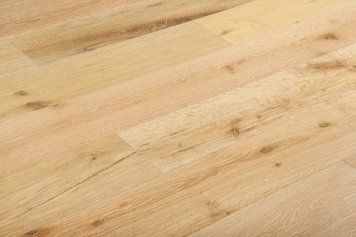 Artisan Brushed Oak Engineered Hardwood Flooring 3