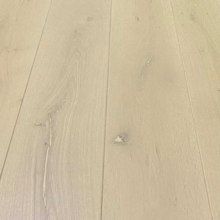 Artisan Brushed Oak Engineered Hardwood Flooring — 4mm Bianca