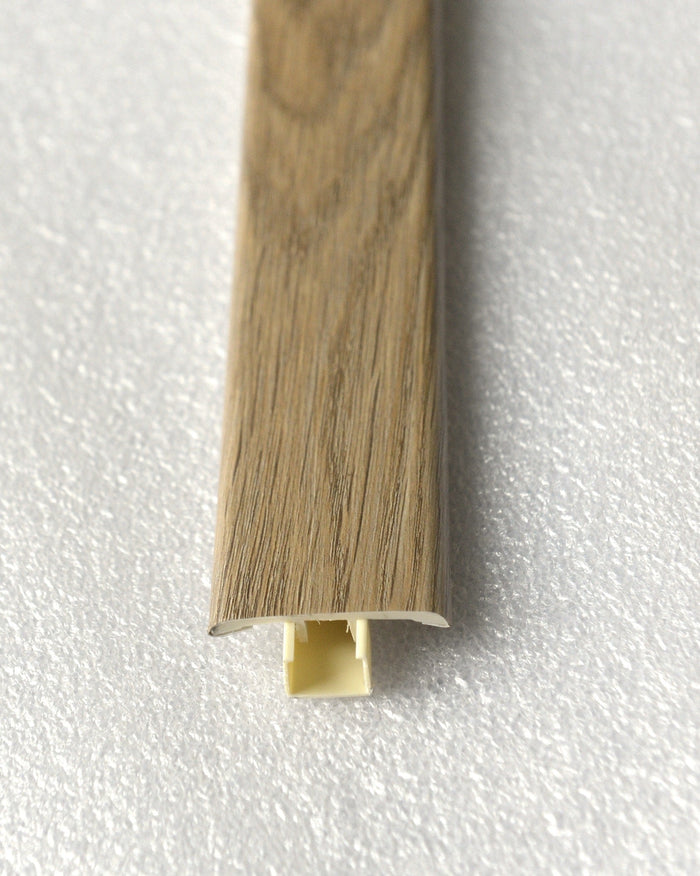 Vinyl Moldings - Ultimate Collection - Oak Natural 1