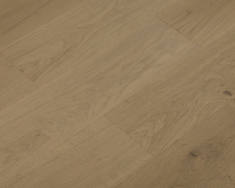 Grand Width engineered European oak