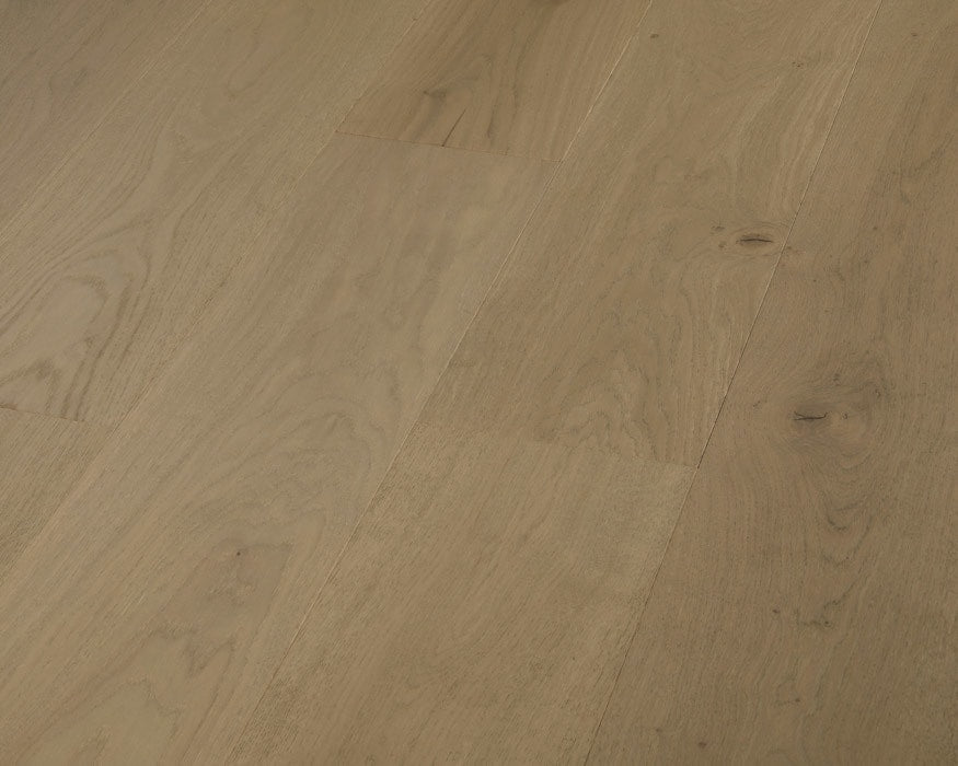 Detail of Grand Width engineered oak planks