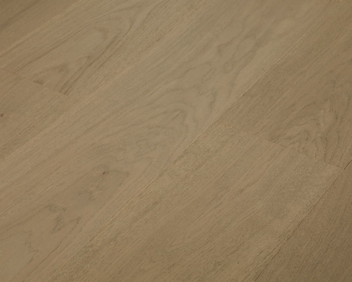 Grand Width 9.5in White Oak Engineered Hardwood Flooring 5