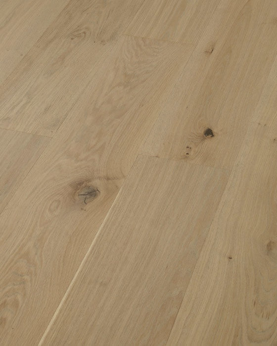 Grand Width 9.5in White Oak Engineered Hardwood Flooring 3