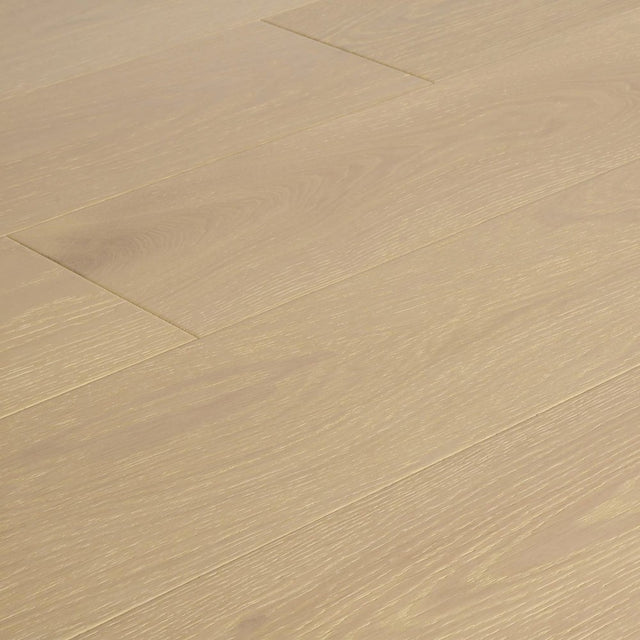 Yukon Frontier Engineered Hardwood Flooring in Expedition