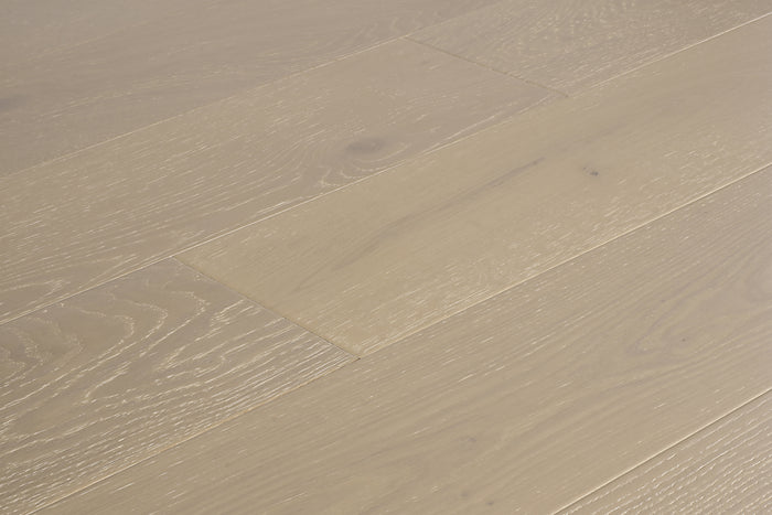 Yukon Frontier Engineered Hardwood Flooring 1