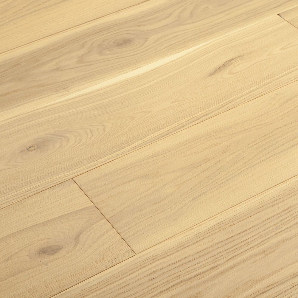 DISCONTINUED - Oak Wide Plank 9 1/2 inch Engineered Hardwood Flooring