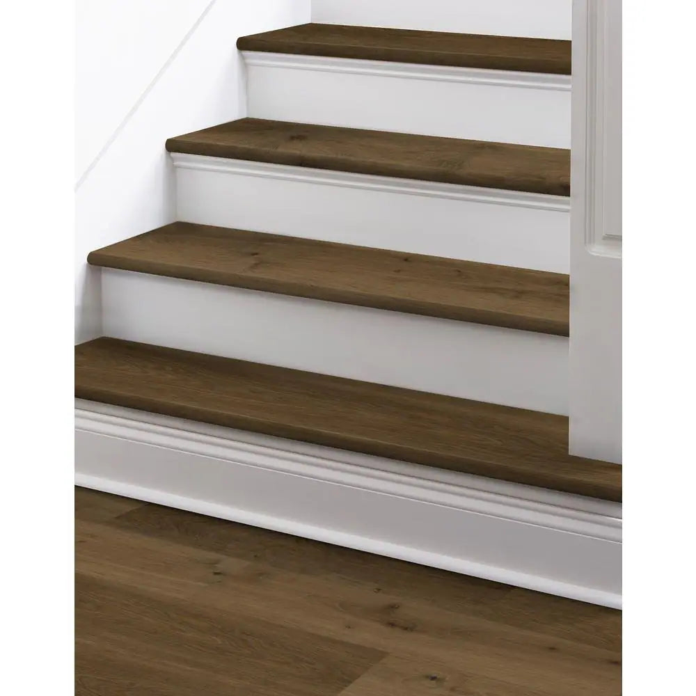 Vinyl Moldings - Okanagan Valley - Lakeview Walk
