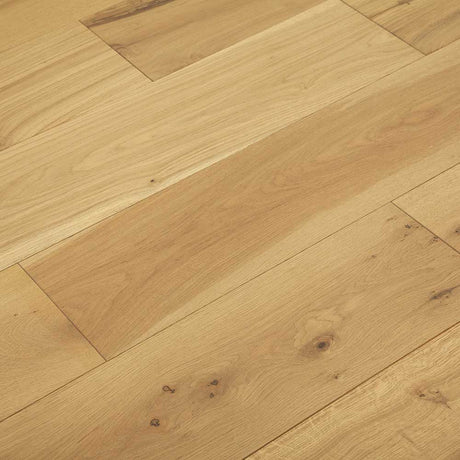 Artisan Brushed Oak Engineered Hardwood Flooring in 4mm Fer