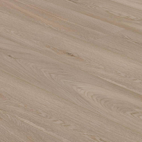 Affluent Wood-Look Waterproof Vinyl Plank Flooring in Autumn